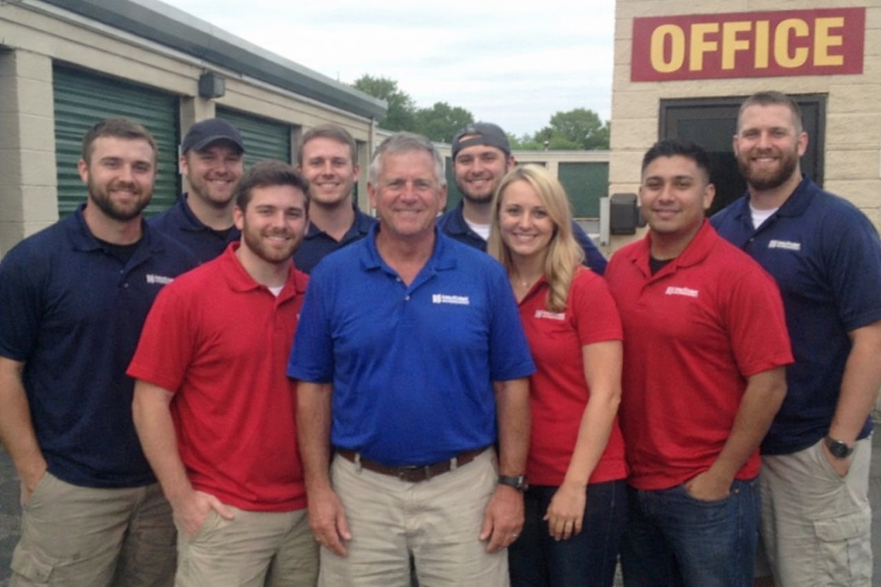 Water damage restoration professionals in Sammamish, WA